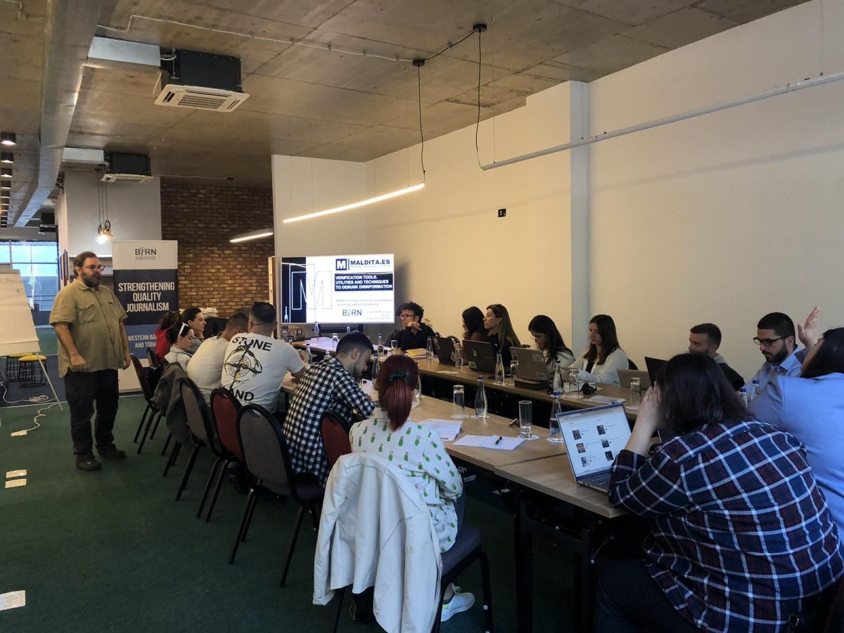 BIRN Kosovo Holds Investigative Journalism and Fact-Checking Course