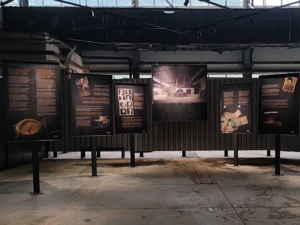‘Lives Behind Fields of Death’ Exhibition Gets Permanent Place in Srebrenica