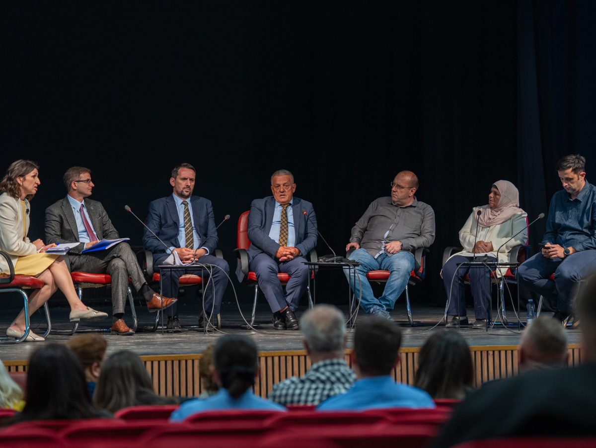 BIRN Kosovo Debate Discusses Missing Persons Plight in Mitrovica Region